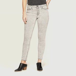 Universal Thread Snakeskin High-Rise Skinny NWT 16